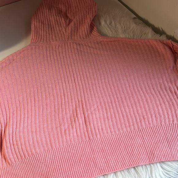 Aerie Offline pink light weight cropped sweater - Picture 4 of 5